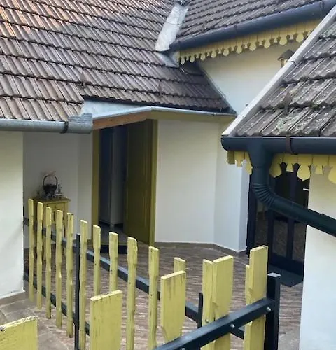 Liget Homestay szállás *